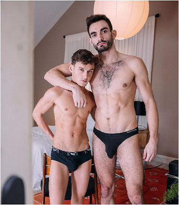Taller guy as the top: Jack Aries and Hunter